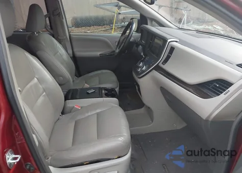 2015 Toyota Sienna Xle 8 Passenger из США, поврежденный, VIN 5TDYK3DC3FS643466